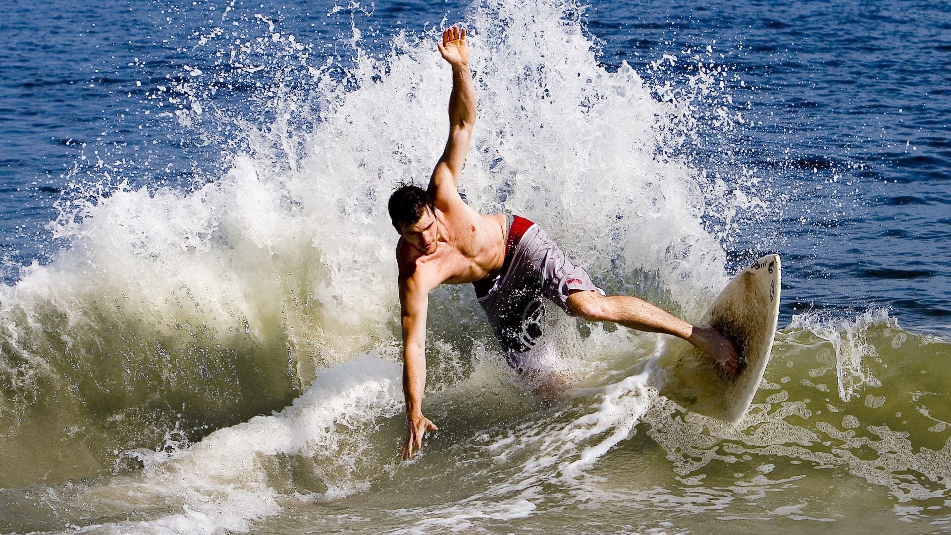 曼联与南安普顿进行决战，谁能胜出？，曼联南安普顿全场录像